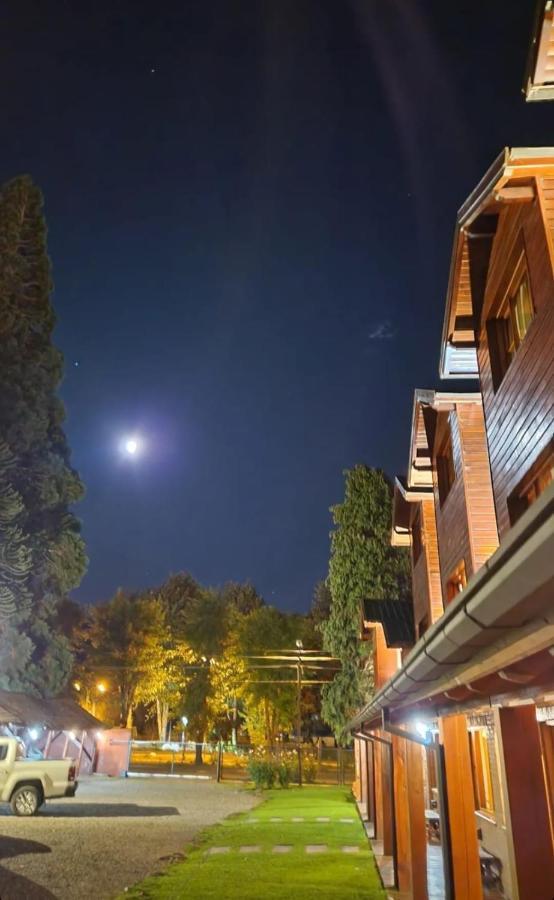 Aparthotel El Viejo Nogal San Martín de los Andes Exterior foto