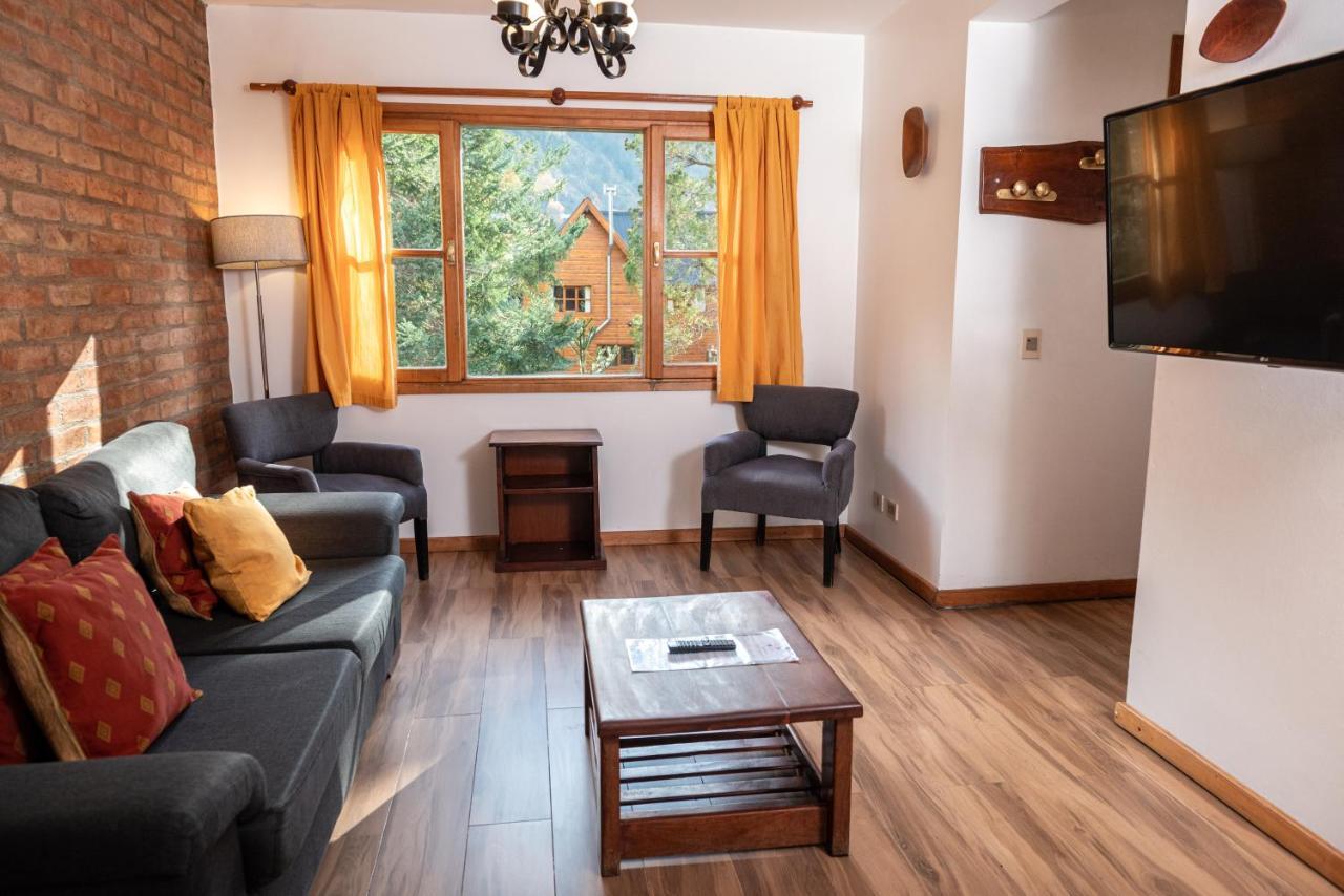 Aparthotel El Viejo Nogal San Martín de los Andes Exterior foto
