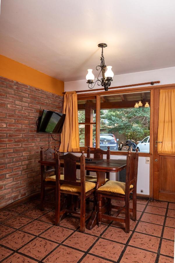 Aparthotel El Viejo Nogal San Martín de los Andes Exterior foto