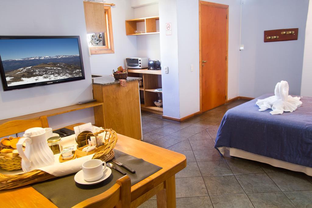 Aparthotel El Viejo Nogal San Martín de los Andes Exterior foto
